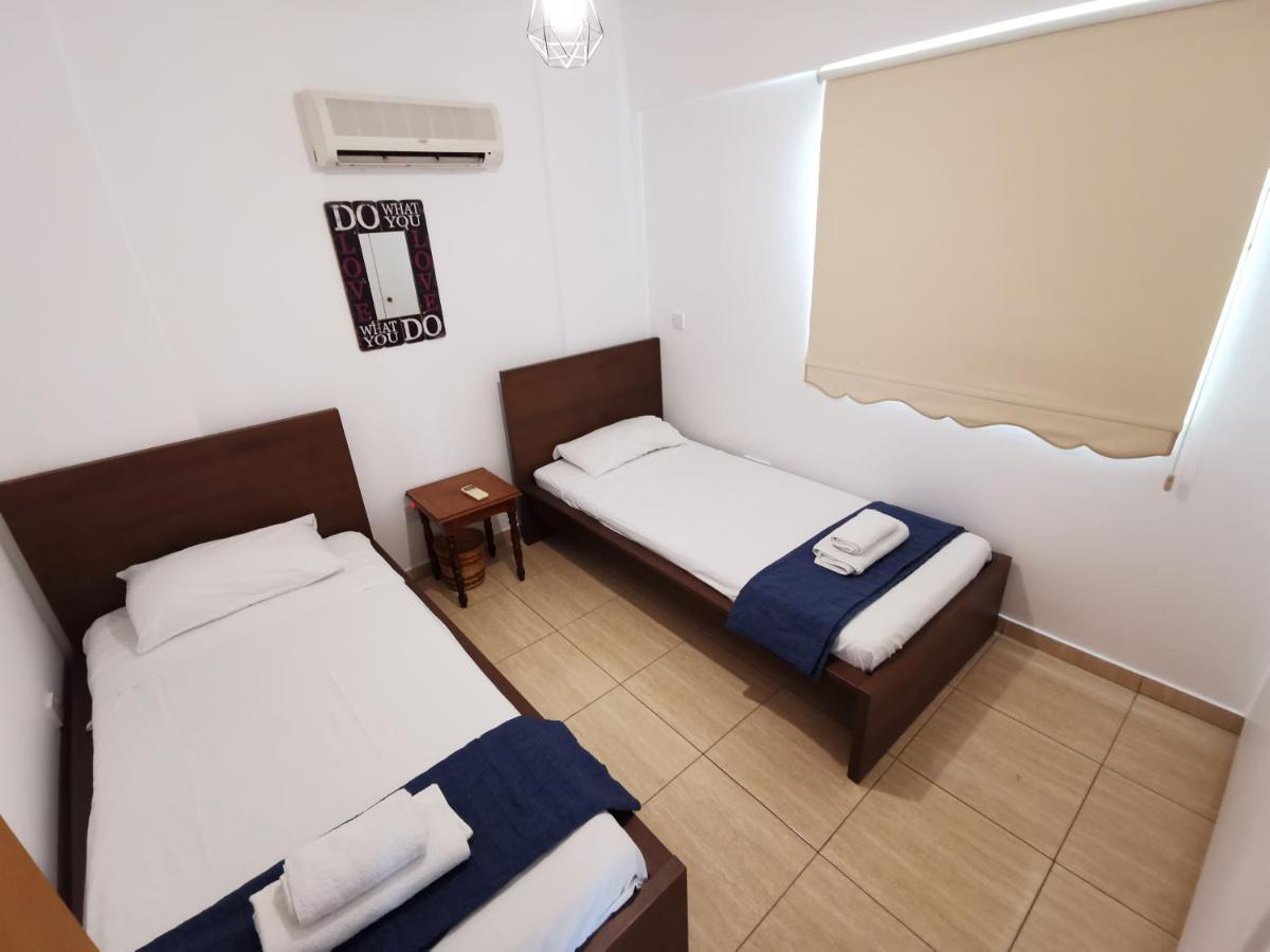 Carisa Downtown With Rooftop Pool Larnaca Exterior photo