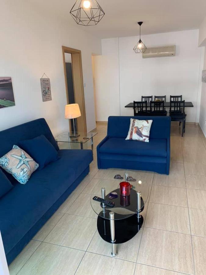 Carisa Downtown With Rooftop Pool Larnaca Exterior photo