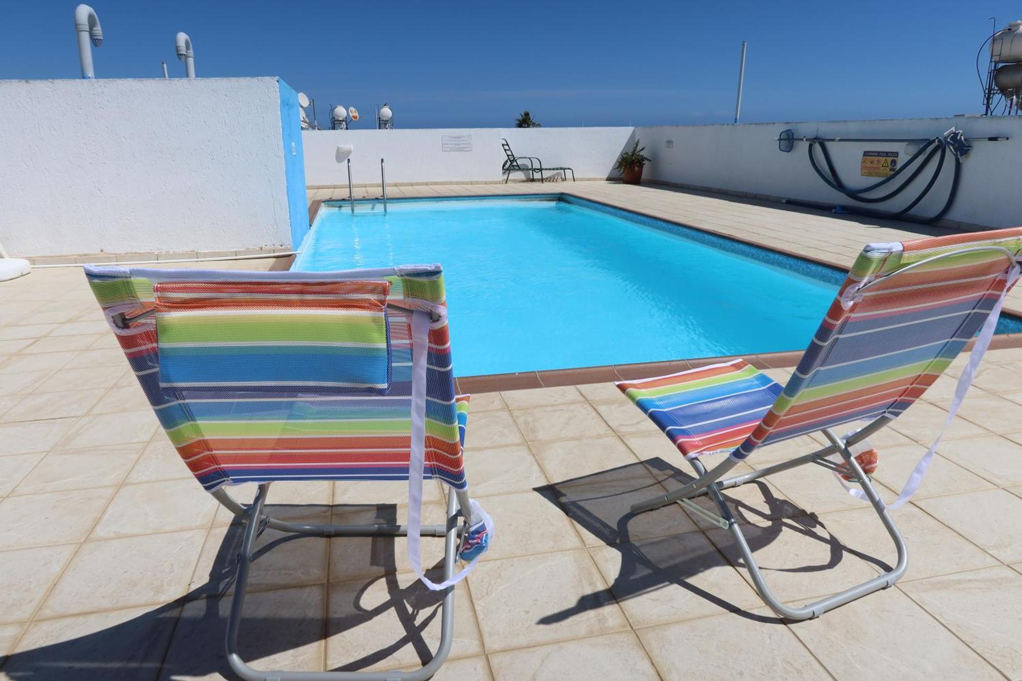 Carisa Downtown With Rooftop Pool Larnaca Exterior photo